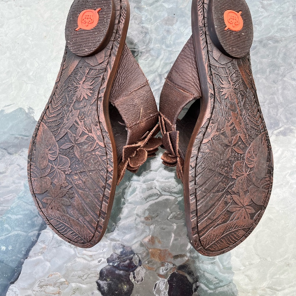 Born Brown Floral Sandals - Picture 5 of 5
